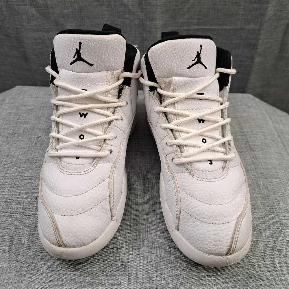 %Nike Air Jordan Retro 12 “Twist” Metallic Red Preschool Size 2.5Y AJ27 - Picture 3 of 12